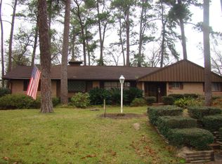 601 Willow Bend Dr, Lufkin, TX 75901