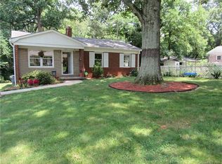 2321 Falmouth Rd, Charlotte, NC 28205