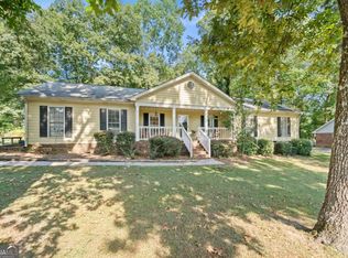 2433 Hidden Ln, Snellville, GA 30078