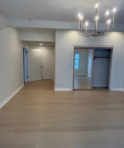 2618 N Vermont Ave — Photo 18