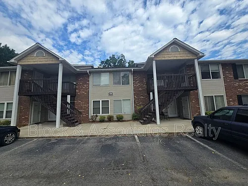 110 Westbrook Ct Photo 1