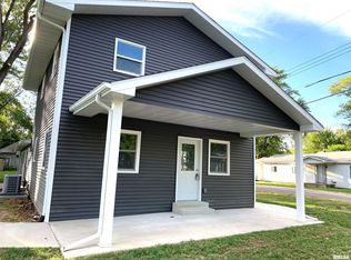 707 Taylor St, Athens, IL 62613