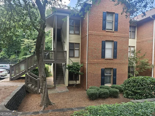 1101 Garden Ct, Sandy Springs, GA 30328