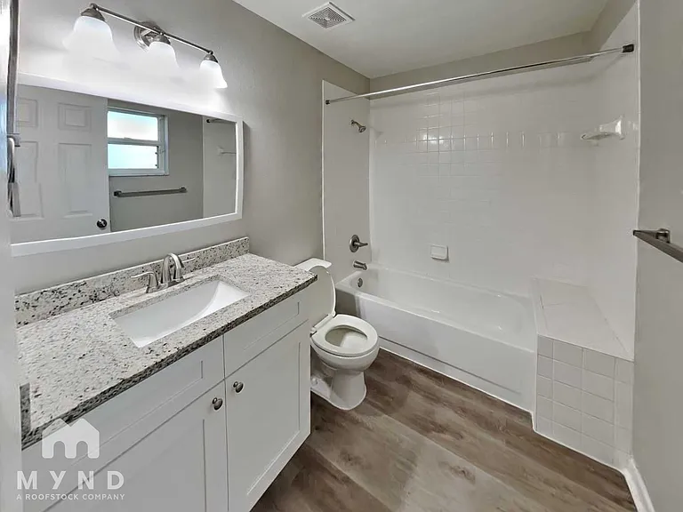 2125 Karen Dr — Photo 10