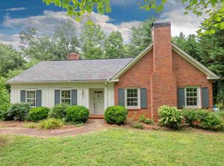 402 Chimney Rock Rd, Rutherfordton, NC 28139