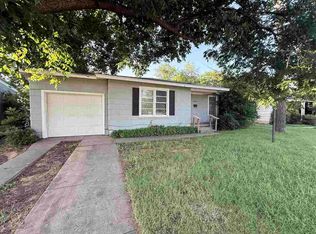 2408 Wedgewood Ave, Wichita Falls, TX 76301