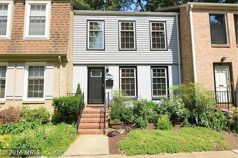 1st image of 1606 Carlyle Dr #4