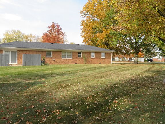 2nd image of 204 McCormick Dr