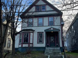 1054 University Pl, Schenectady, NY 12308