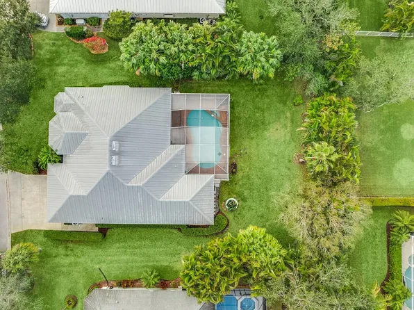 1025 Whitetail Avenue SW, Vero Beach, FL 32968