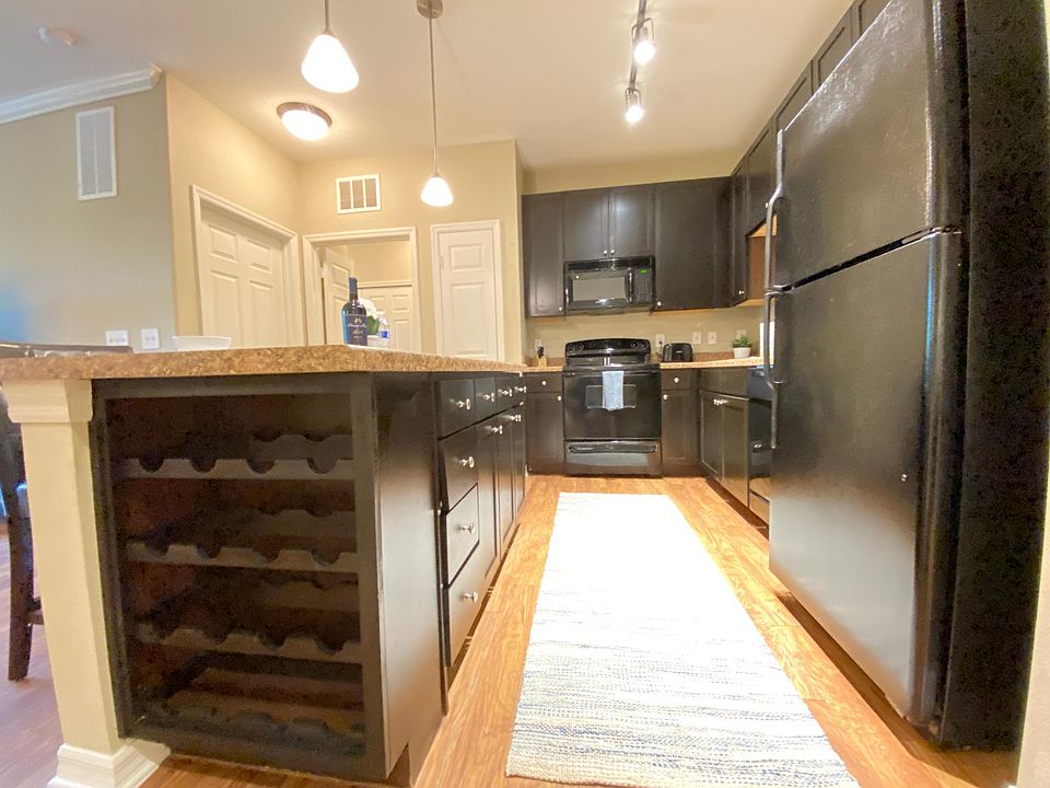 1st image of 25155 Lovegrass Dr #14822420