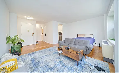 Rented by Living New York