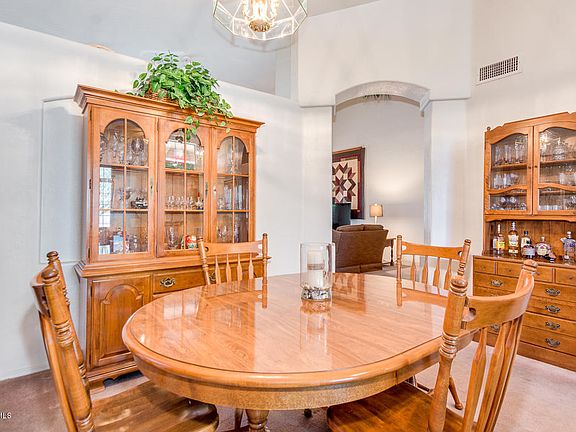 5th image of 5011 W Ivanhoe St