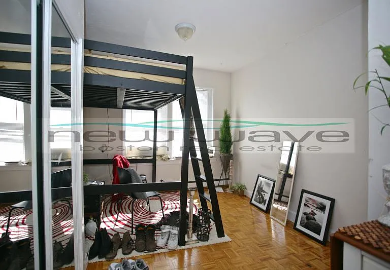 40 Anderson St #17 — Photo 4