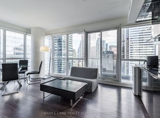70 Temperance St #3706, Toronto, ON M5H 0B1