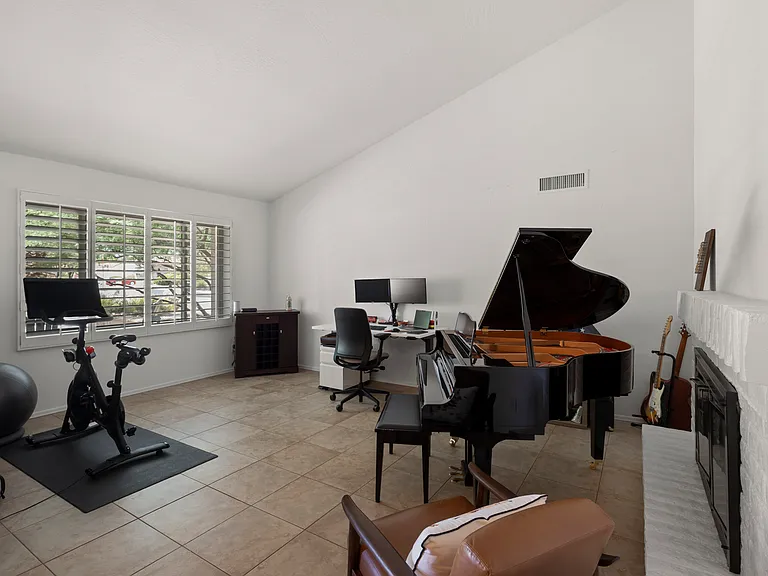 4327 E Lupine Ave — Photo 6