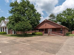407 SW F St, Bentonville, AR 72712