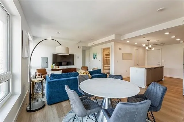 401 Jackson St #201 — Photo 13