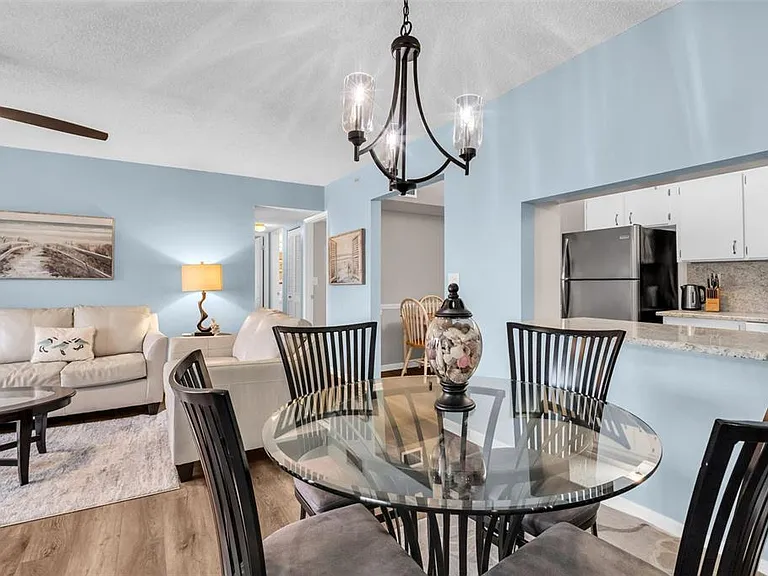 2523 Pine Ridge Way S #C2 — Photo 11