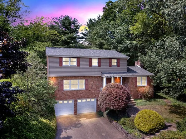 3679 Forbes Trail Dr, Murrysville, PA 15668