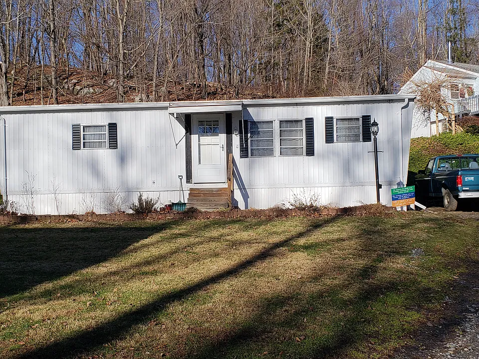 5 Causeway Park