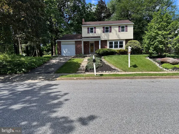 215 Bridge Rd, Upper Chichester, PA 19061