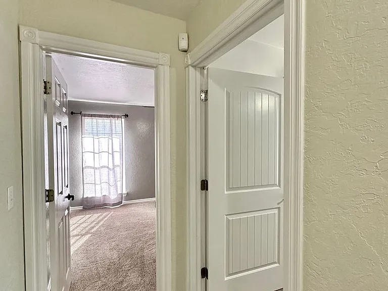 27 NW Havenshire Cir — Photo 33