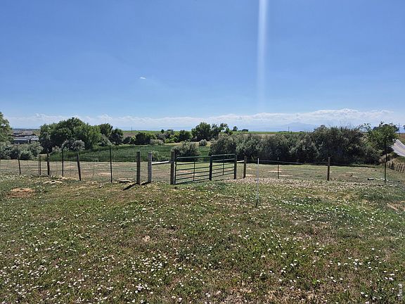 3rd image of 9140 County Road 54