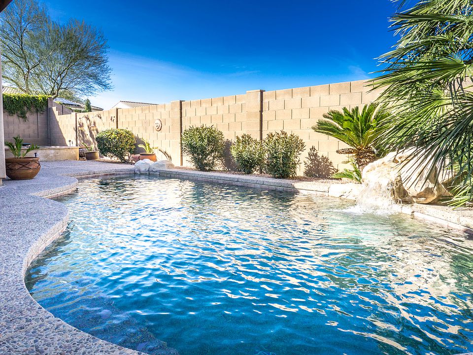 1st image of 96 W Camino Rancho Cielo