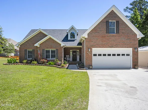 283 Forest Sound Road, Hampstead, NC 28443