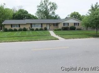 2430 Westchester Blvd, Springfield, IL 62704