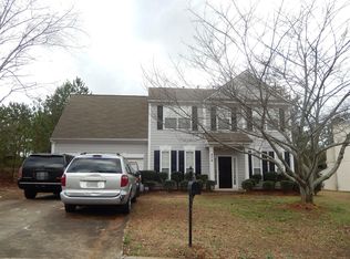 834 Springchase Dr, Austell, GA 30168