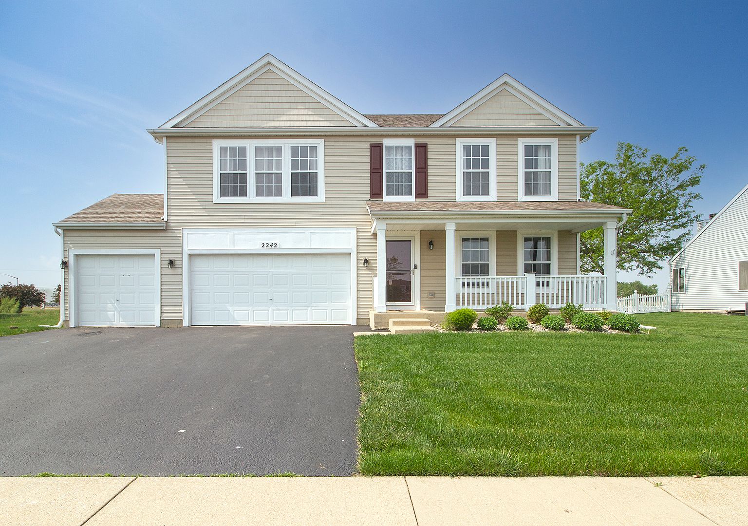 2242 Crescent St, Bourbonnais, IL 60914 Zillow