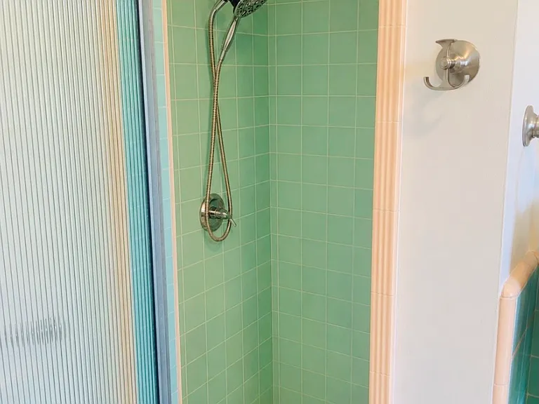 1226 N Fairview St — Photo 30