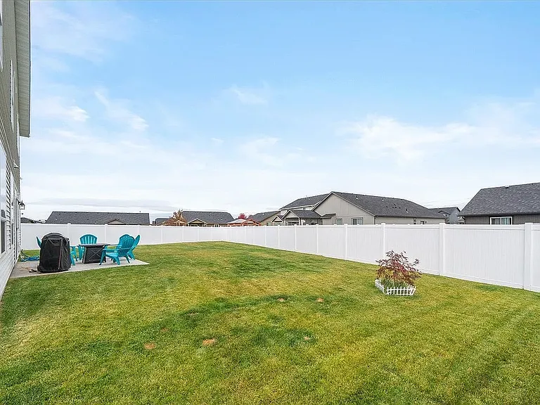 203 S Horton St — Photo 15