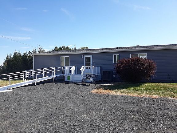 2nd image of 13391 Road E NW