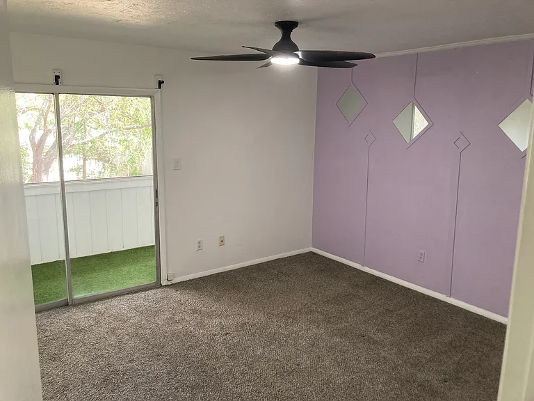 4455 Rayfield Dr — Photo 8