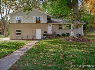 4361 Braeburn St SE, Grand Rapids, MI 49546