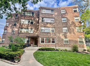 2134 W Rosemont Ave APT 1A, Chicago, IL 60659