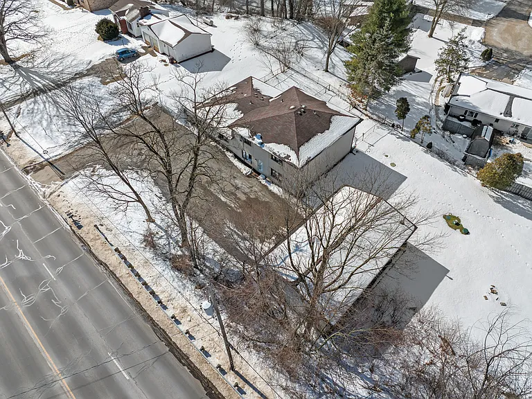 12445 Cleveland Ave NW #12445 — Photo 37