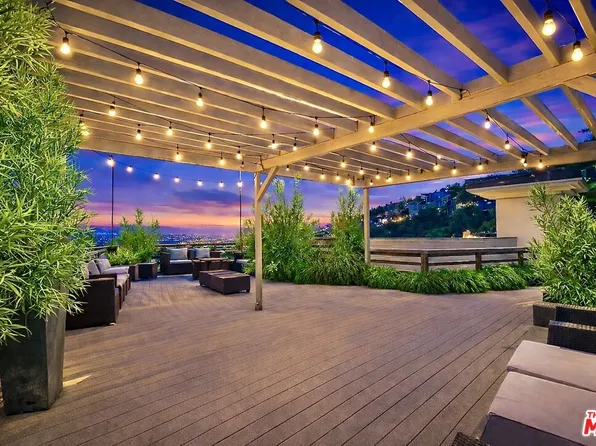 8827 Evanview Dr, Los Angeles, CA 90069