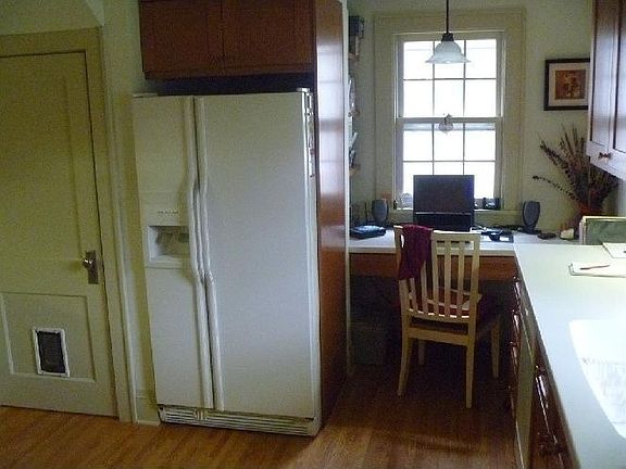 5th image of 3016 E Minnehaha Pkwy