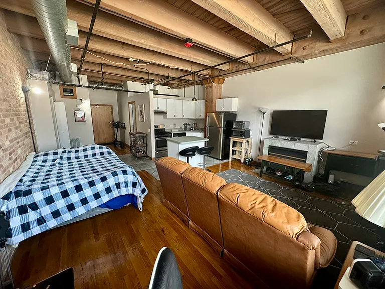 732 S Financial Pl #319 — Photo 8