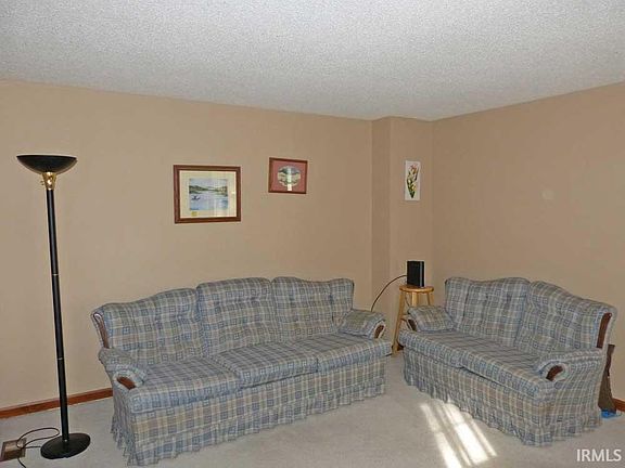 5th image of 2810 Marian Dr