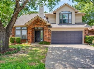 628 Sandy Trl, Fort Worth, TX 76120
