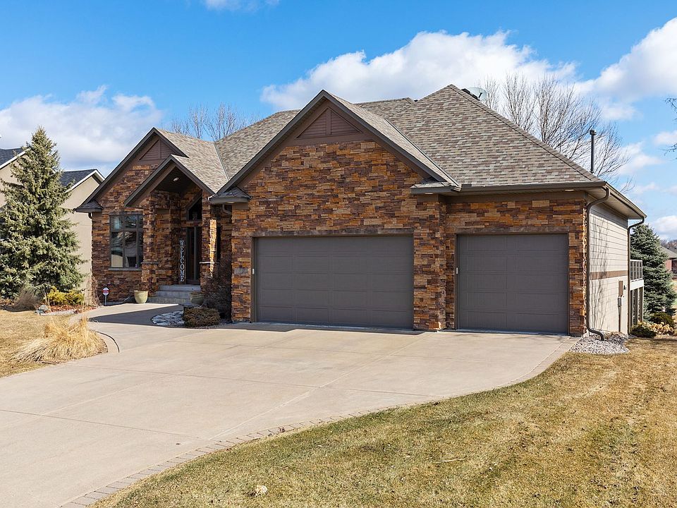 1st image of 11469 Kenyon Ct NE