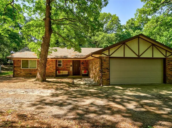 44531 Rustic Oaks Dr, Shawnee, OK 74804