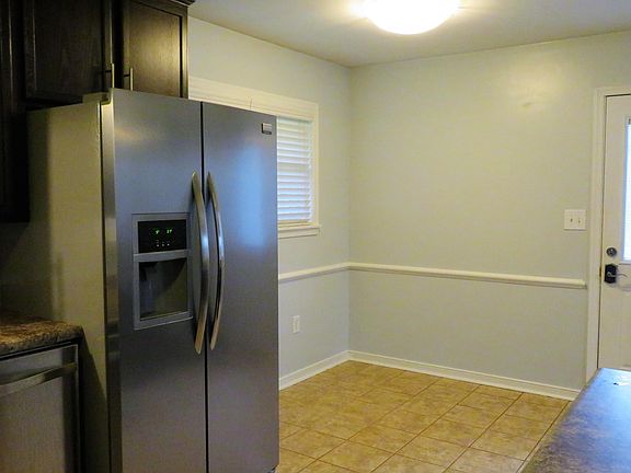 5th image of 1034 Ardmore Dr