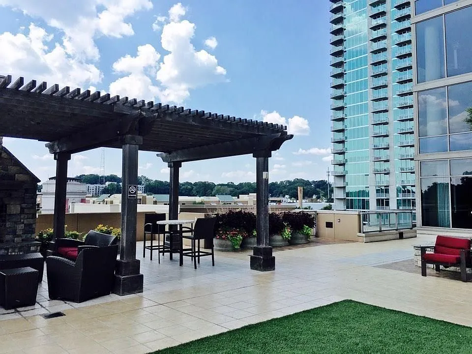 2 bed, 2.5 bath, 1369 sqft, $3,195 — Photo 4