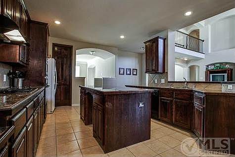 1st image of 5044 Mohegan Ln